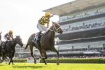Eight Straight: Autumn Glow Confirms Superstardom in 2025 Golden Eagle Triumph
